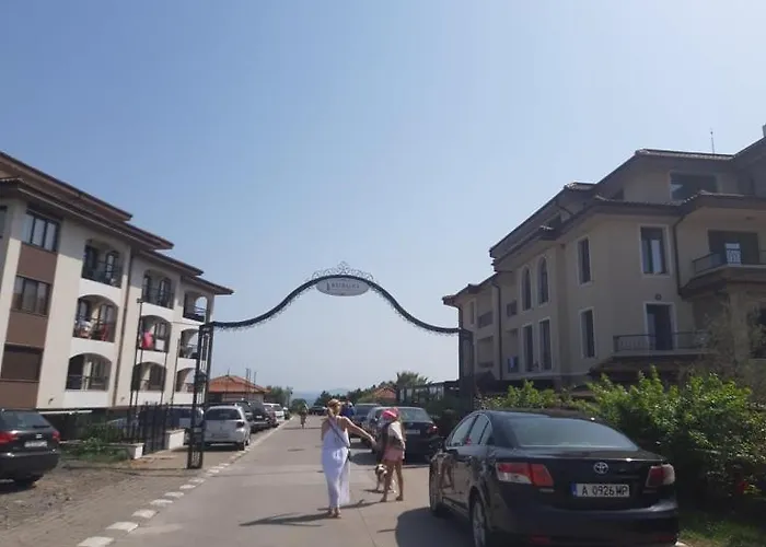 Blue Summer - уют, близо до морето Апартамент