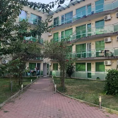 Blue Summer - уют, близо до морето Burgas City