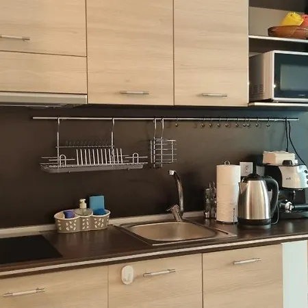 Blue Summer - уют, близо до морето בורגאס