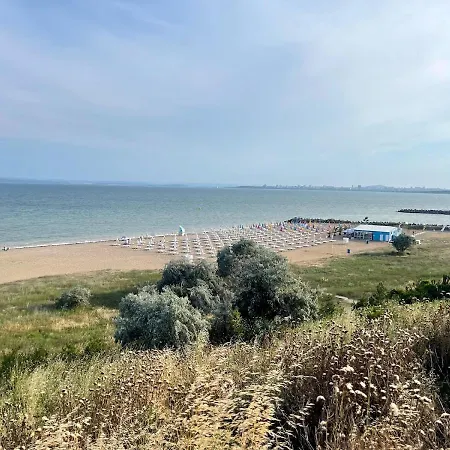 Blue Summer - уют, близо до морето Burgas City