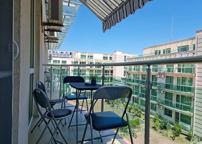 Apartamento Blue Summer - уют, близо до морето Burgas