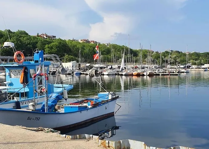 Blue Summer - уют, близо до морето * Burgas